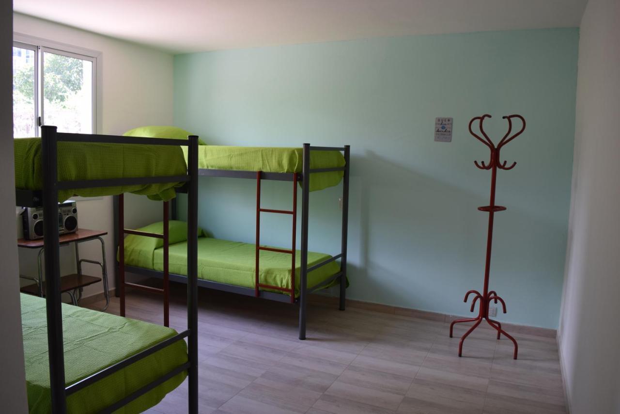 ויז'ה קרלוס פאס Central Paz Hostel מראה חיצוני תמונה