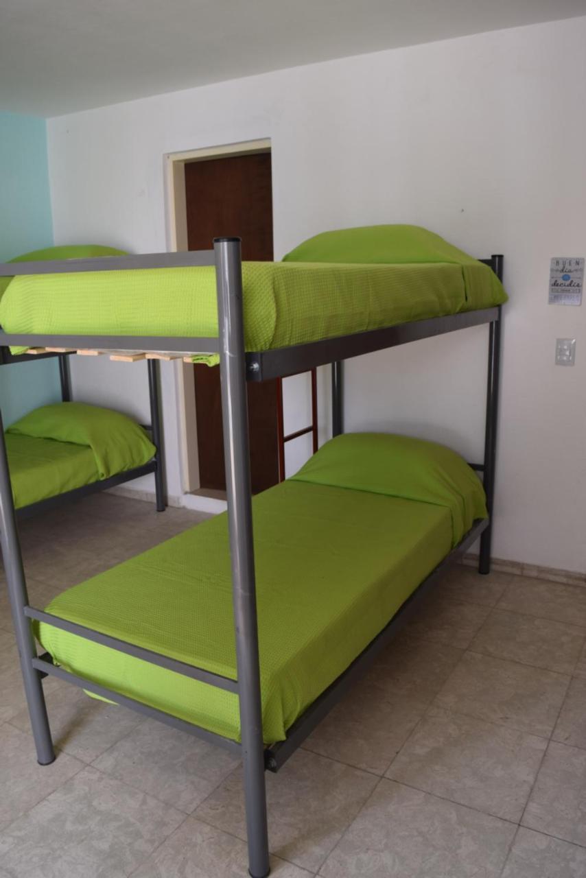 ויז'ה קרלוס פאס Central Paz Hostel מראה חיצוני תמונה